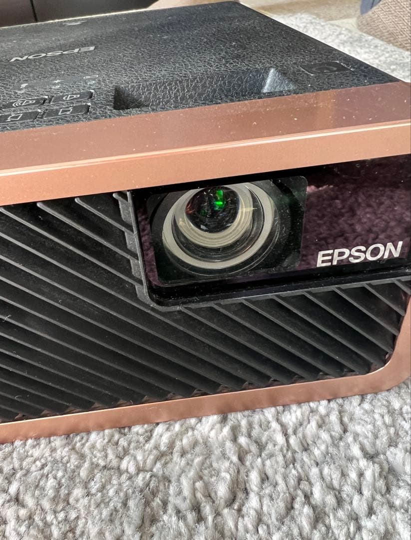 epson ブラック　エプソン　EF-100B プロジェクター　動作確認済み