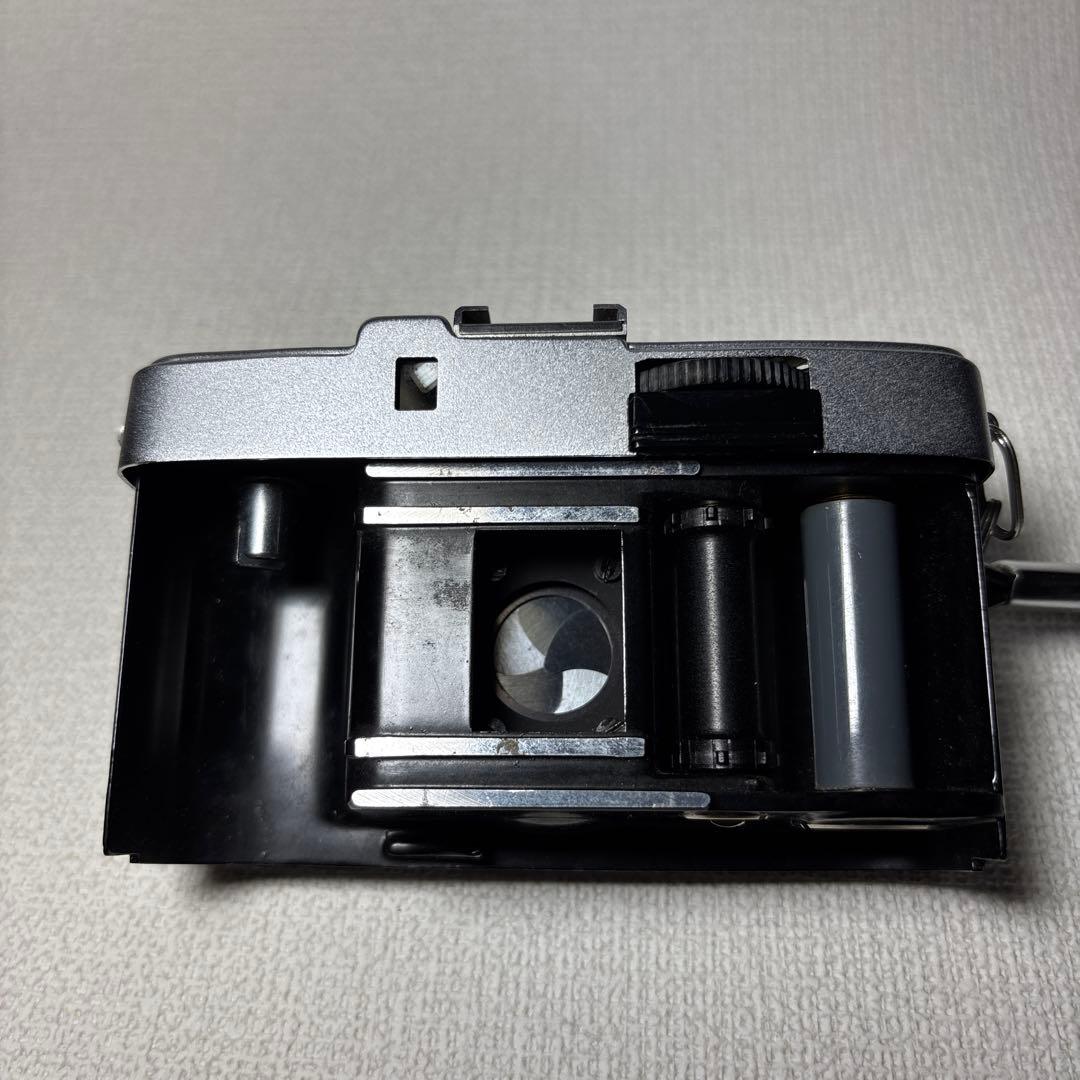 オリンパス ペンS 1:2.8 f=3cm ハーフサイズフィルムカメラ