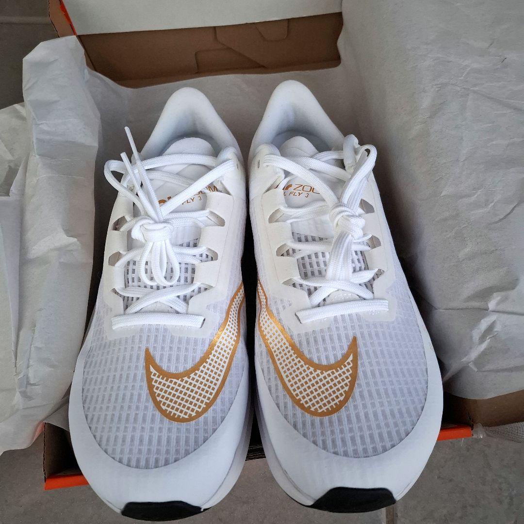 【新品】 ナイキ エア ズーム ライバルフライ 3 ホワイト ゴールド 27.0