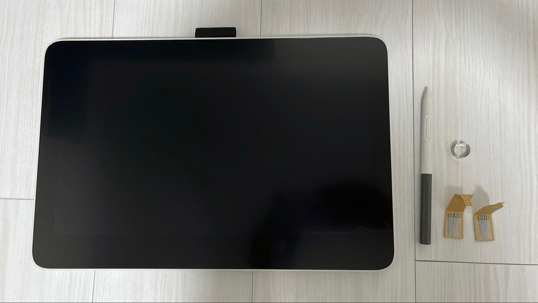 液タブ・ペンタブ Wacom One Pen display 13 touch