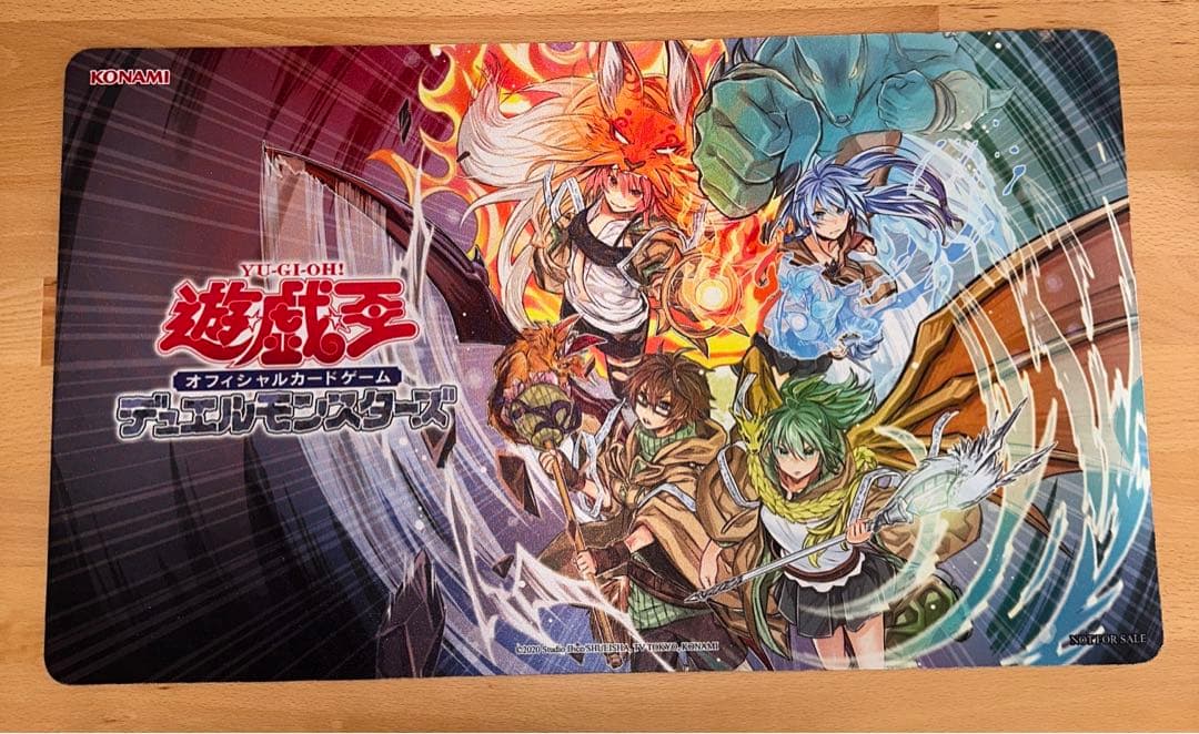 憑依連携　公式アジアプレイマット霊使い