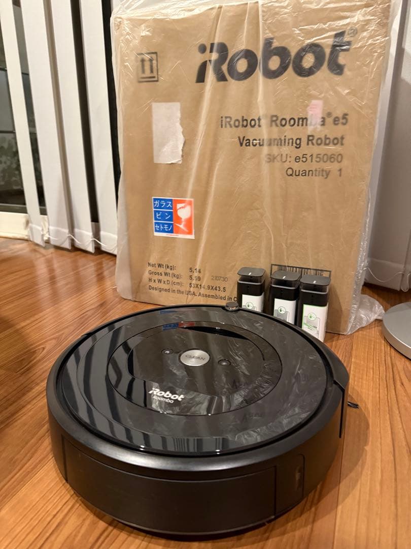 ルンバe5 新品換えブラシ、新品フィルター、新品ローラー、バーチャルウォール2個