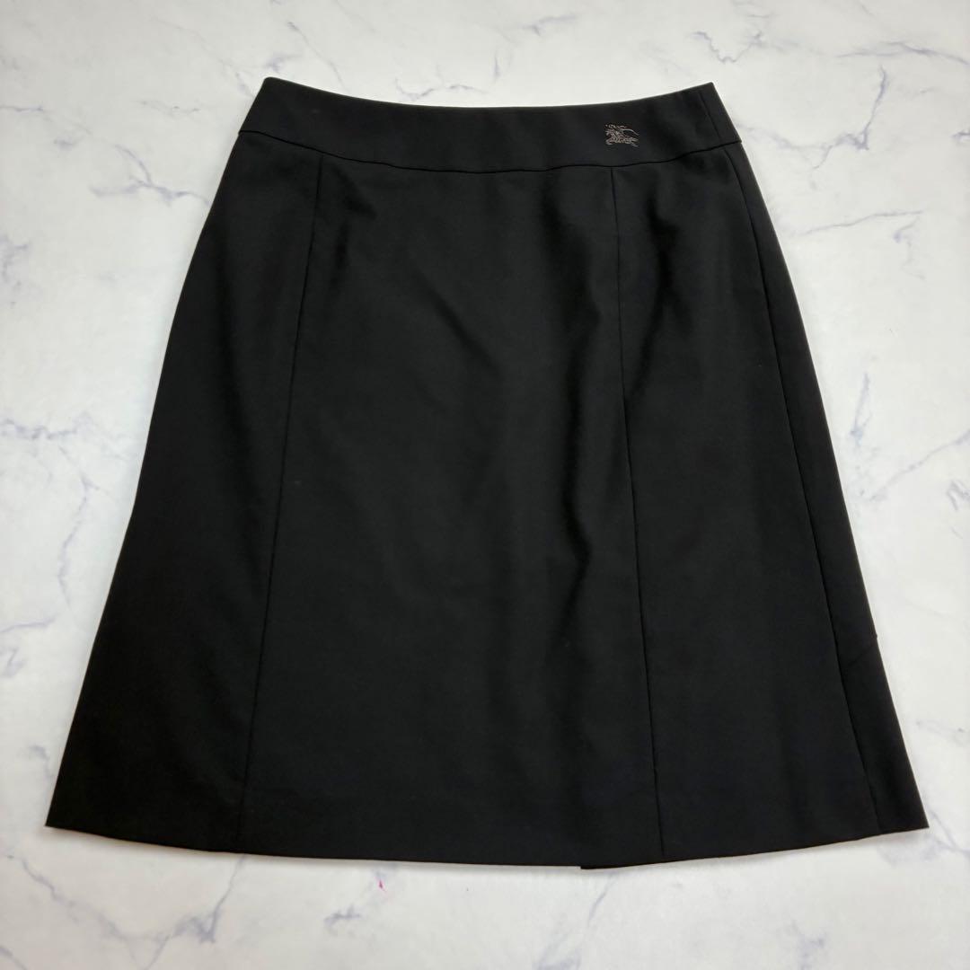 美品✨バーバリーブルーレーベル スカートスーツ　セットアップ　裏地チェック　36