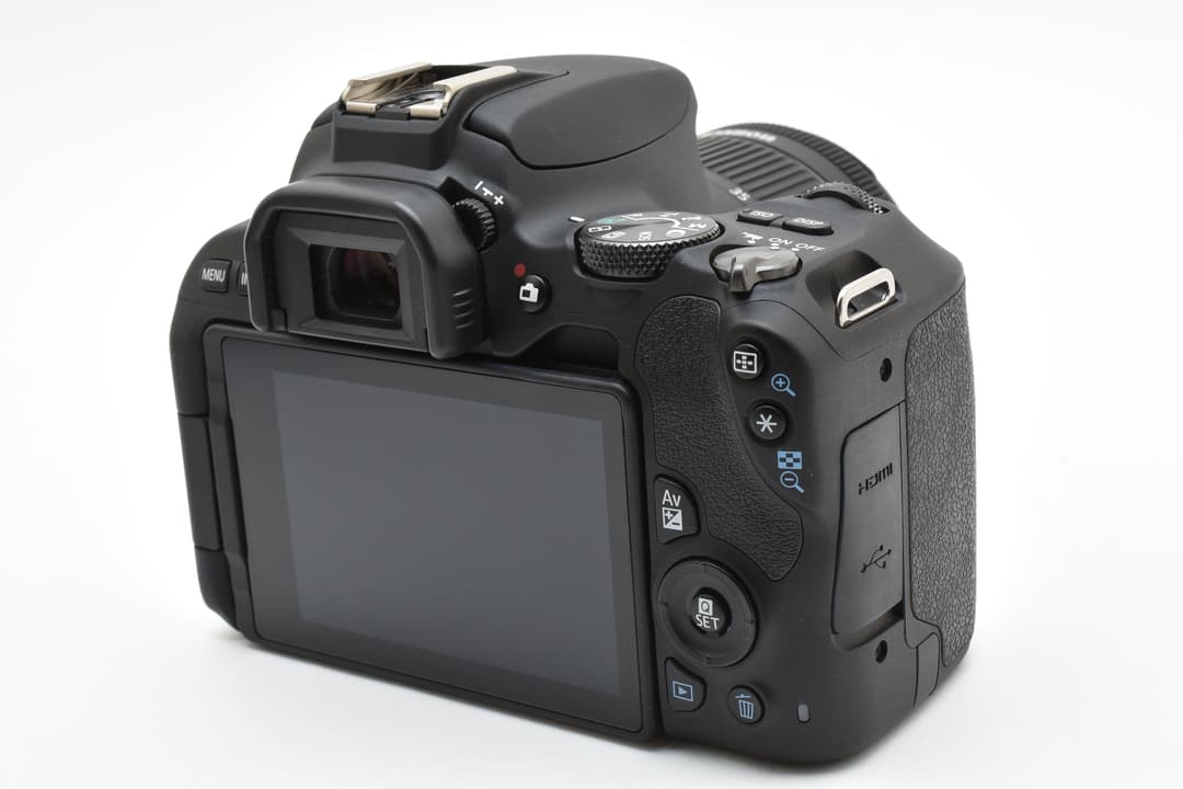 ほぼ未使用 Canon EOS Kiss X9 Wi-Fi搭載 元箱 #9035