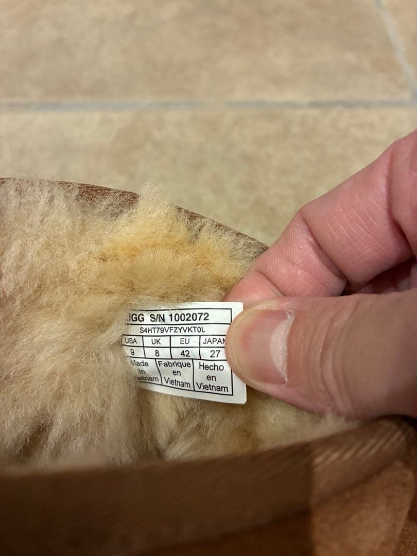 靴 UGG Classic Mini