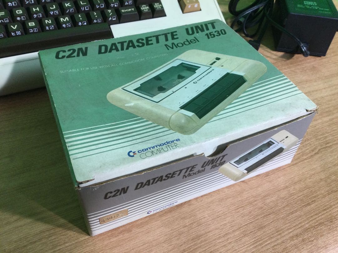 Commodore VIC-1001 コンピュータ