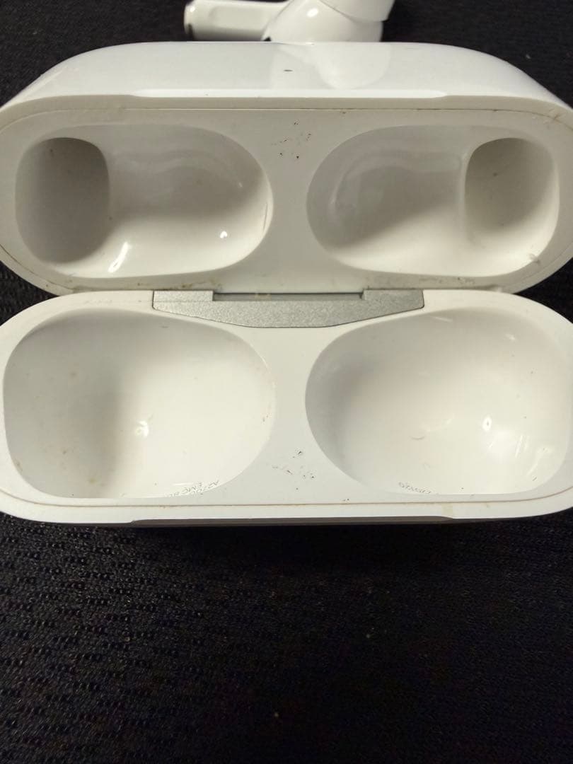 純正品 Apple AirPods Pro 第二世代