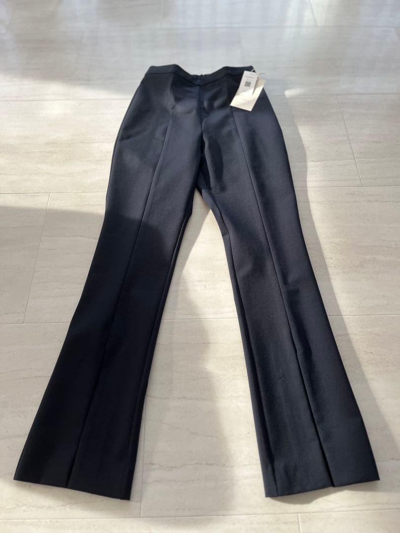 ルフィル　パンツ　新品