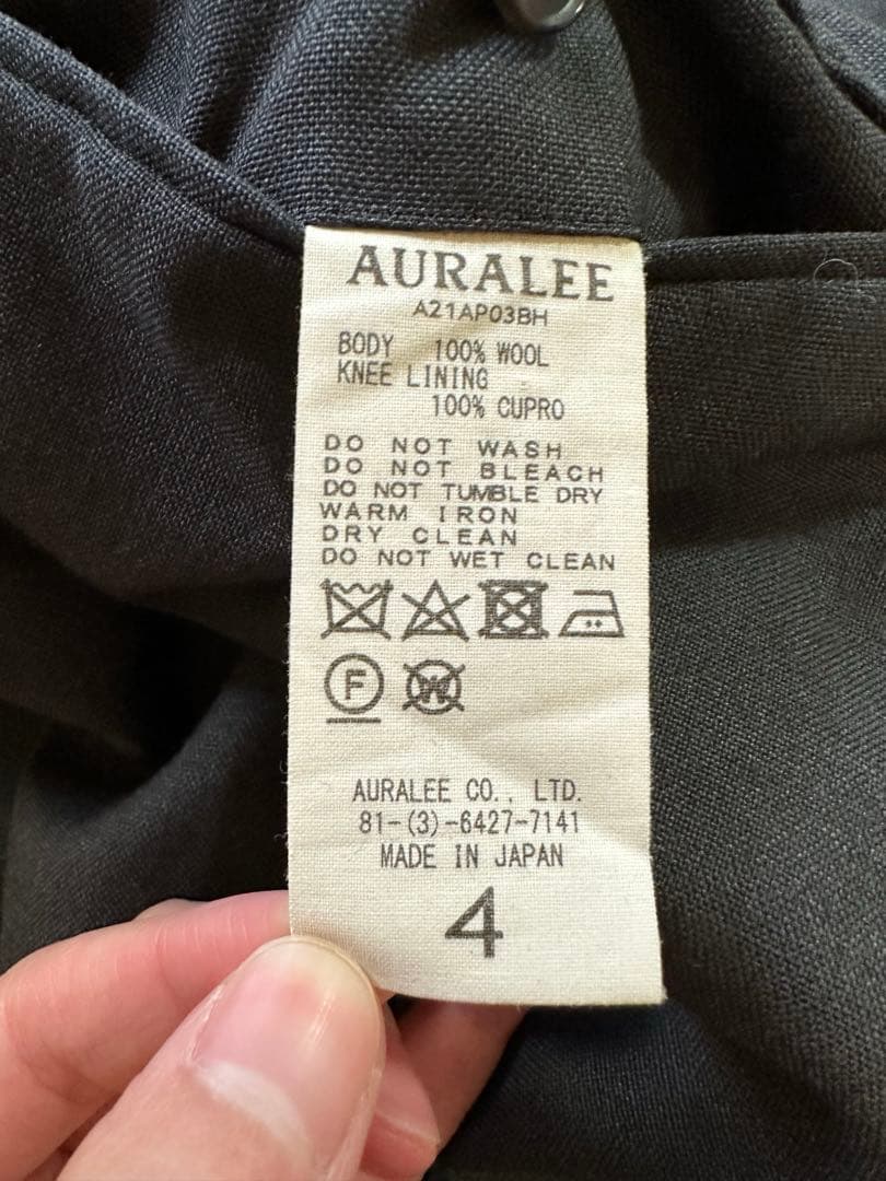 パンツ AURALEE BLUEFACED WOOL NARROW SLACKS