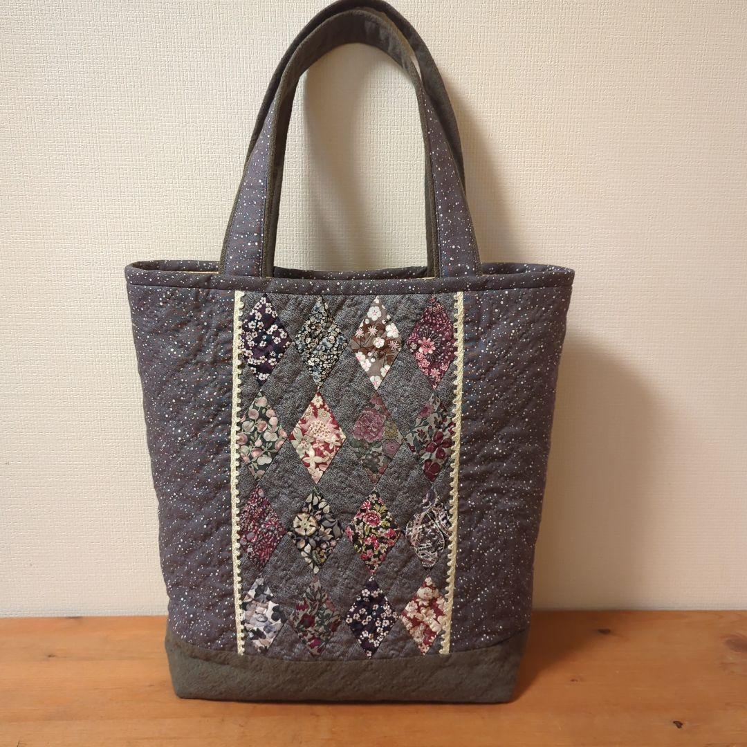 ✿リバティ✕パッチワーク✿　トートバッグ２点　かんちゃん様ご注文品