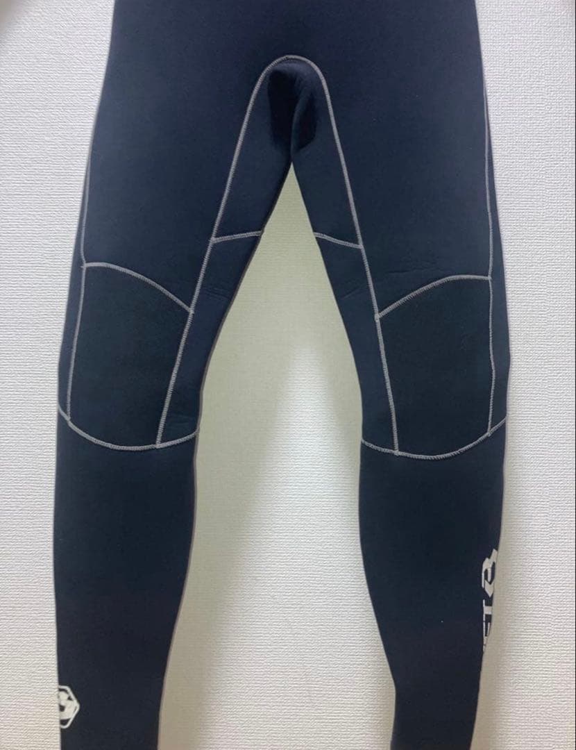 BEWET LRサイズ相当　セミドライ　ウェットスーツ　5/3mm