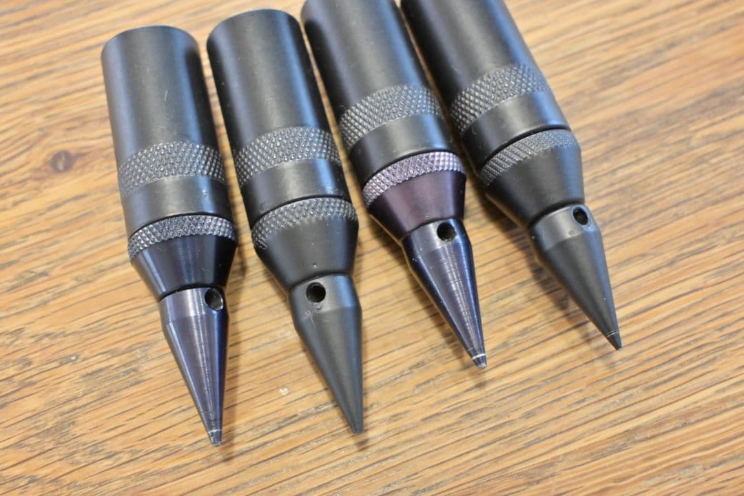 QUADRASPIRE　スパイク　ブラック　19mm 4個