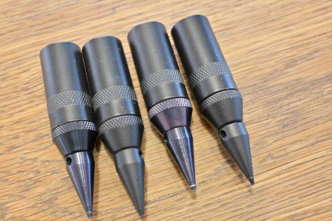 QUADRASPIRE　スパイク　ブラック　19mm 4個