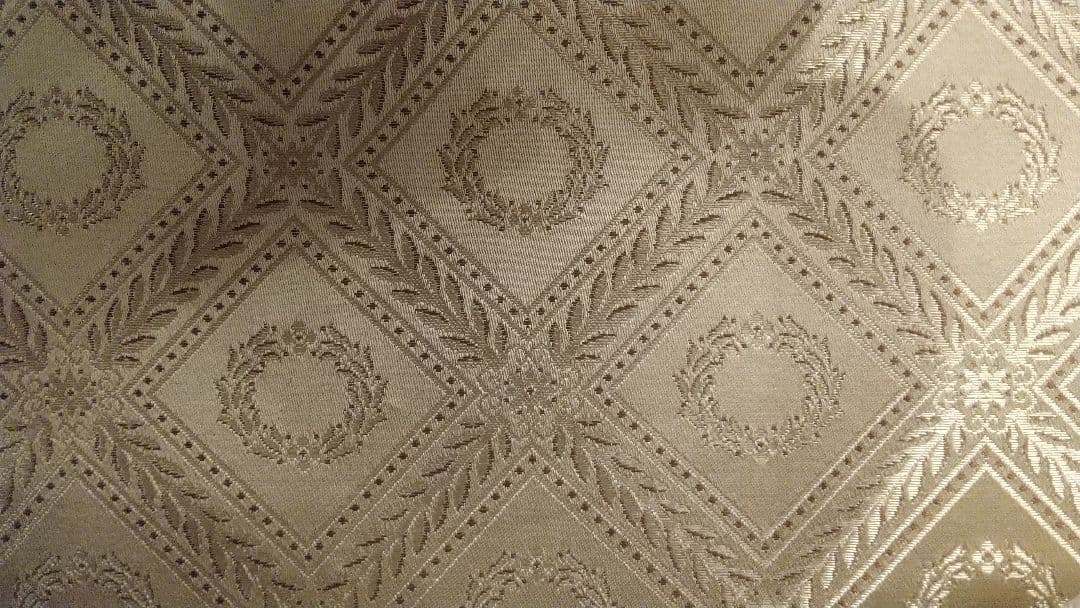 【高級輸入家具①】スペイン製 ガラスキャビネット キュリオケース ショーケース