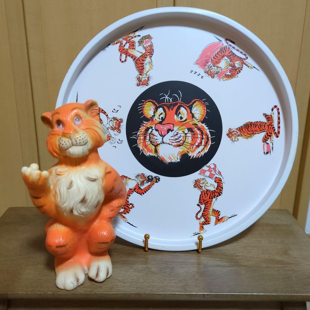 【稀少】エッソタイガー貯金箱＆トレイセット(ヴィンテージ)