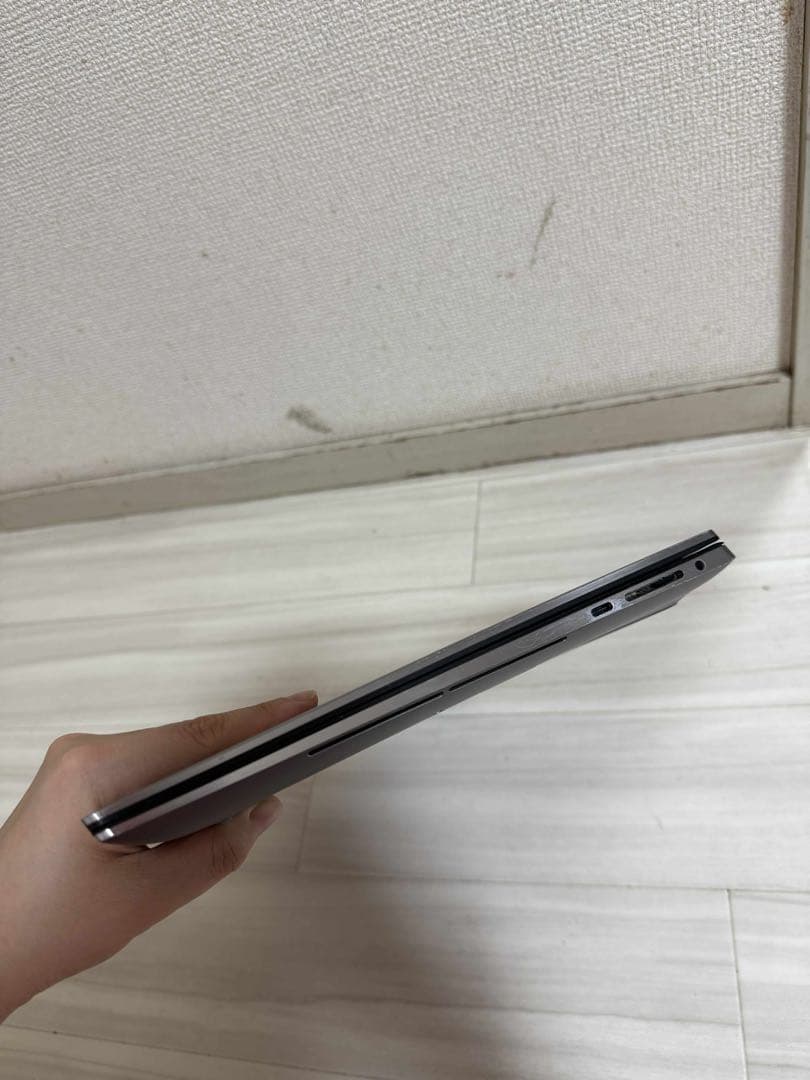 Dell Precision 5550 Xeon 16GB 512gb (美品)