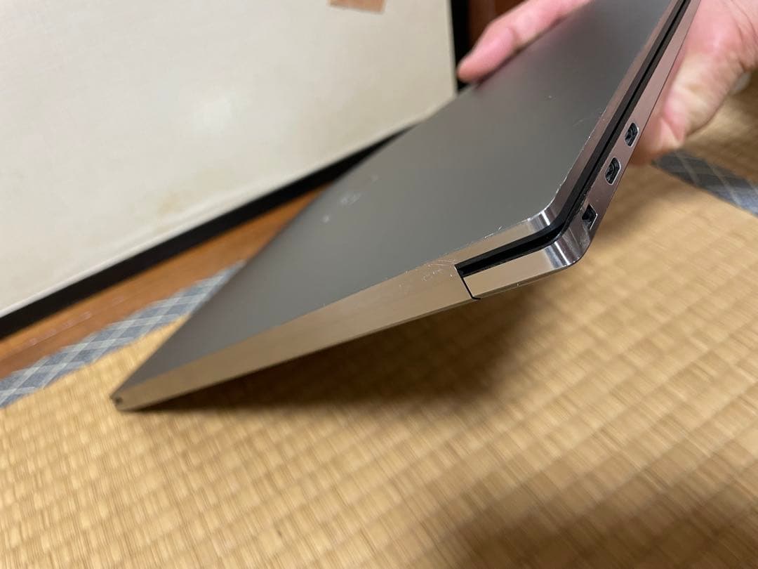 Dell Precision 5550 Xeon 16GB 512gb (美品)