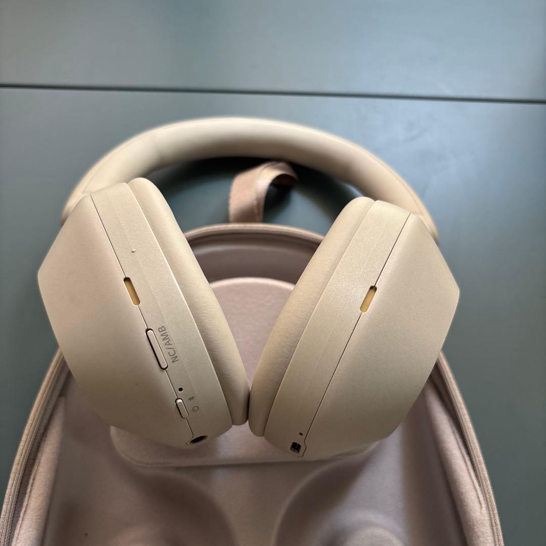 SONY WH-1000XM5ワイヤレスヘッドホン プラチナシルバー