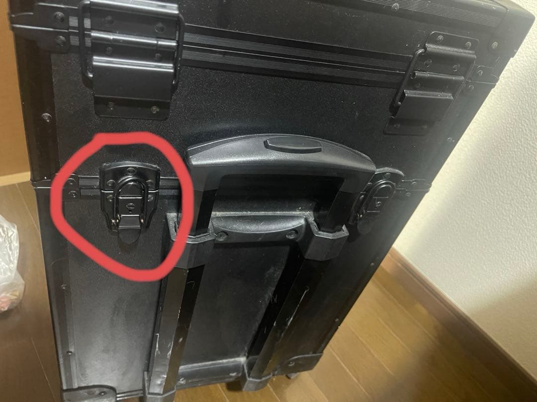 黒いメイクボックス ミラー付き メイクアップアーティスト専用化粧箱 可移動化粧台