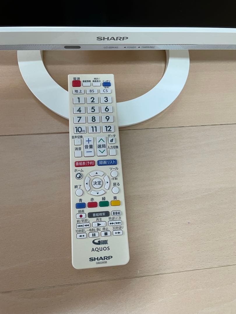 SHARP 液晶カラーテレビ　LC-22K45 ホワイト