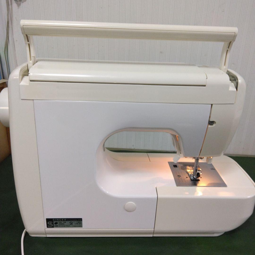 シンガーミシンアプリコット9700型。