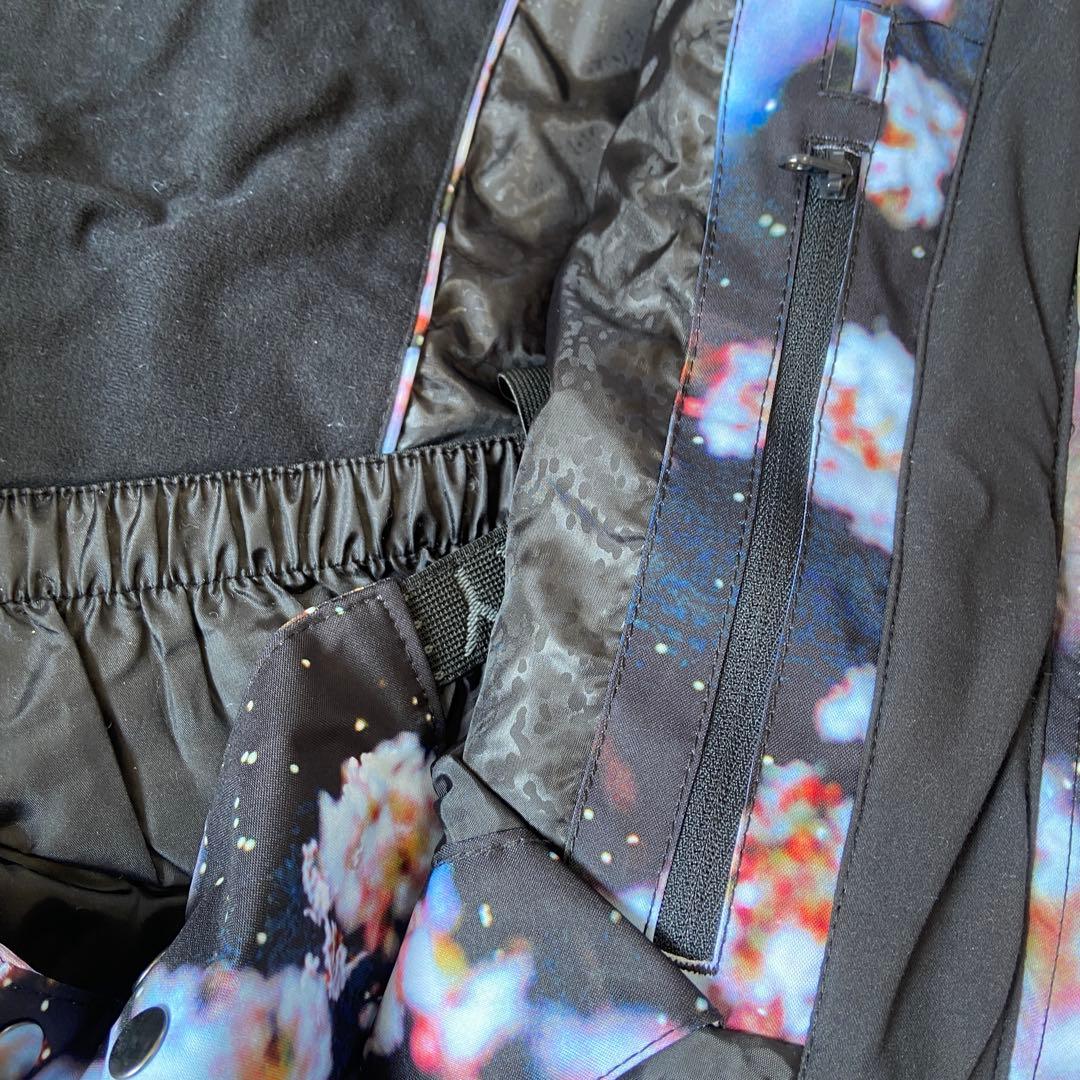 新品・未使用⭐️ROXY スノボウェア　S蜷川実花