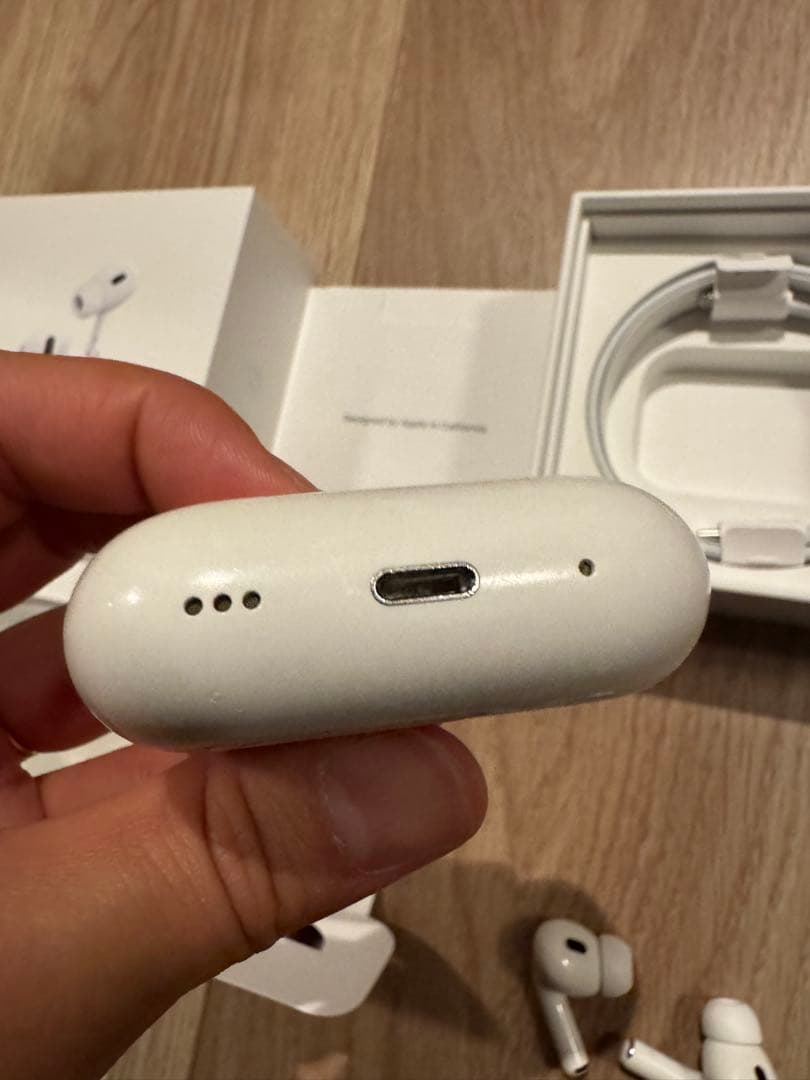 AirPods Pro2 第二世代 本体 充電ケース付き