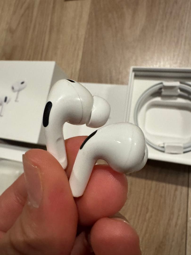 AirPods Pro2 第二世代 本体 充電ケース付き
