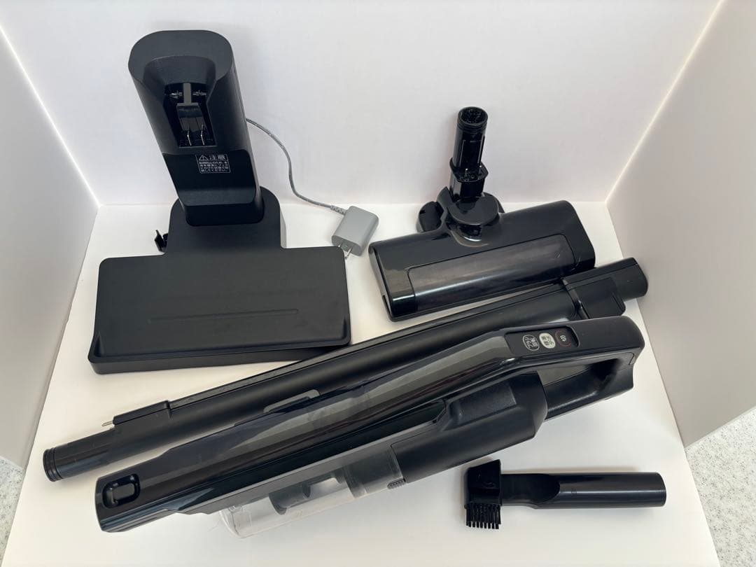 【値下げしました】アイリスオーヤマ コードレス クリーナー 掃除機 2024年製