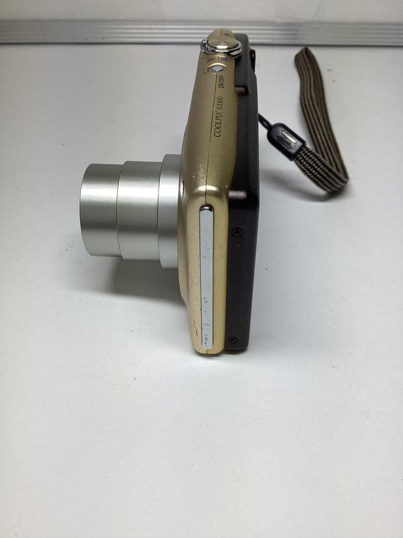 み*須様 Nikon COOLPIX S3300ゴールド 本体　撮影可能