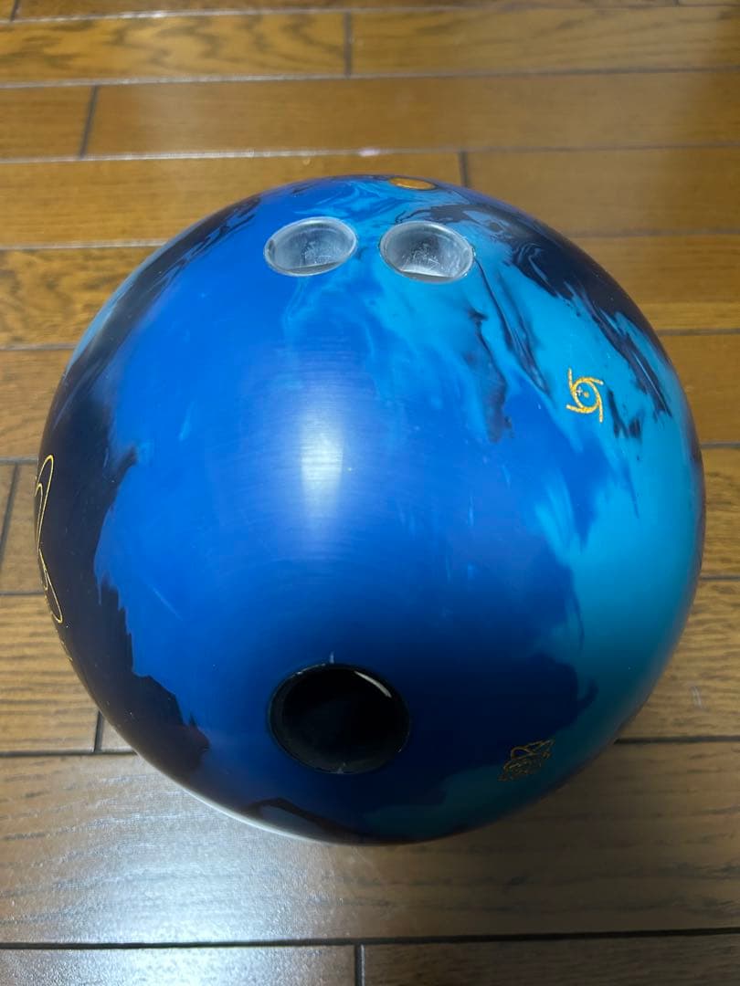 【日本未発売】フィジックスソリッド