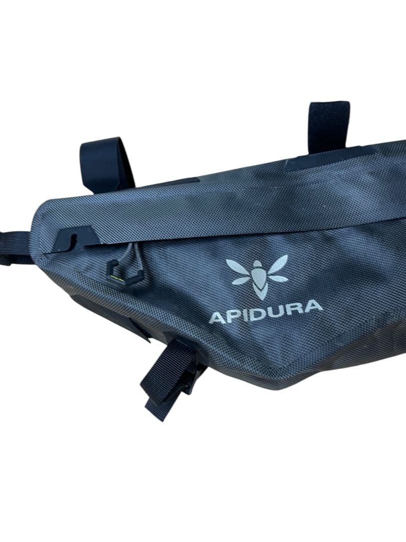 APIDURA フレームバッグ 4.5L 防水　防水グレー
