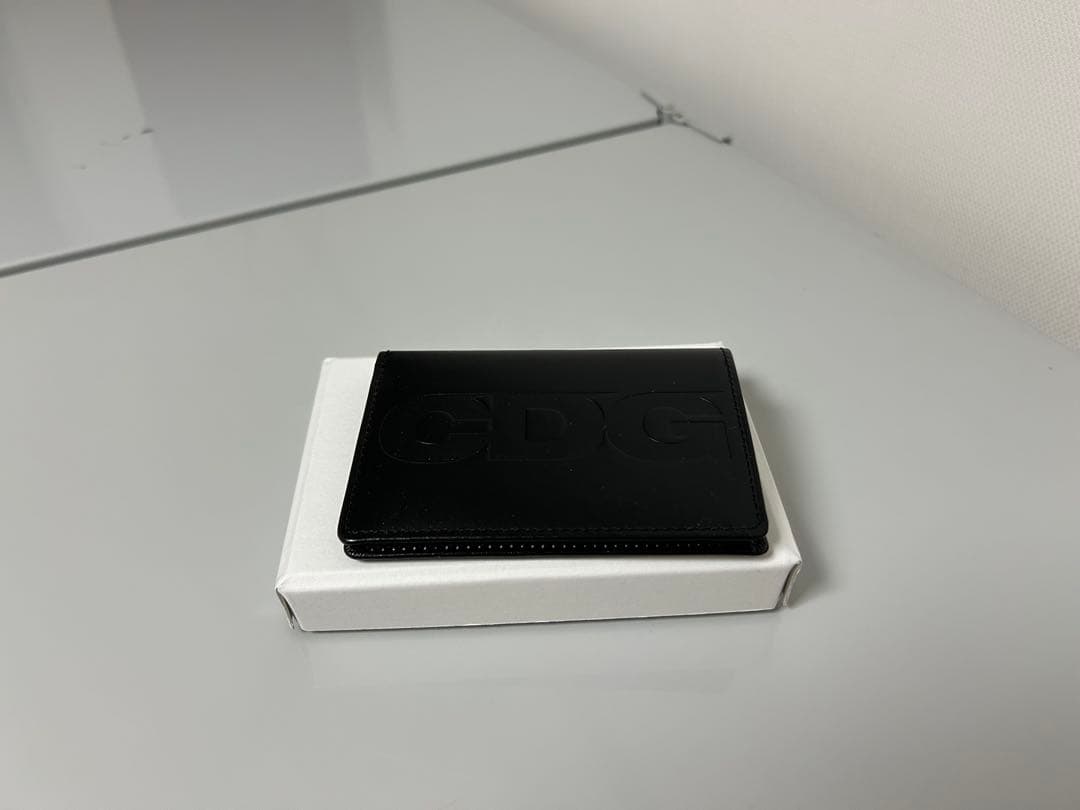 開封　CDG COMME des GARÇONS コムデギャルソン　カードケース