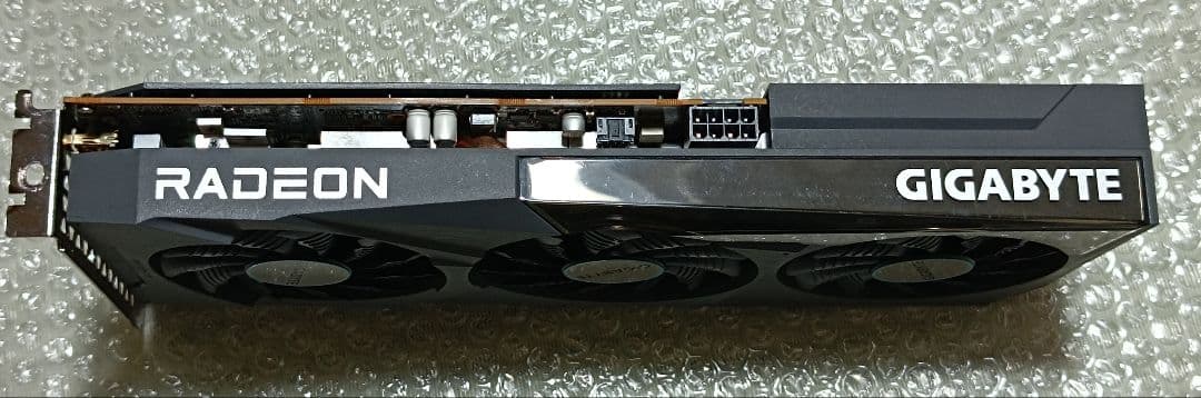 GIGABYTE Radeon RX6600 8GB 【箱付き】