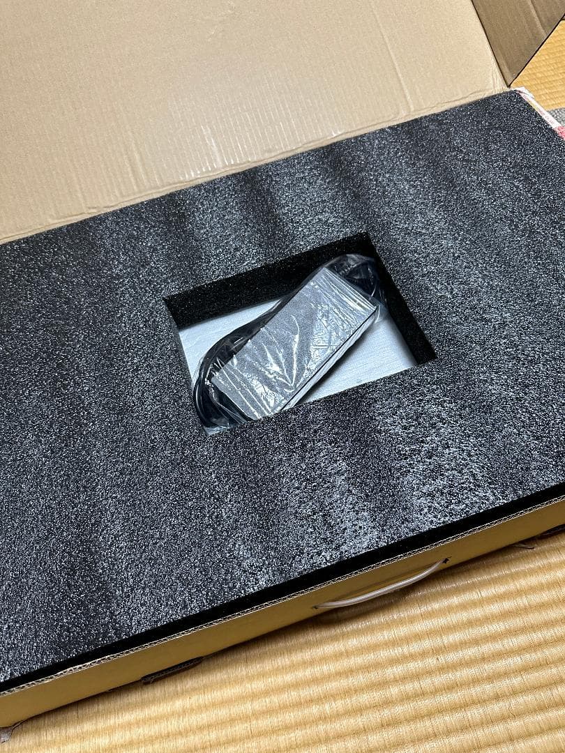 [ジャンク品] Kuycon G27P 27inch 5Kモニター