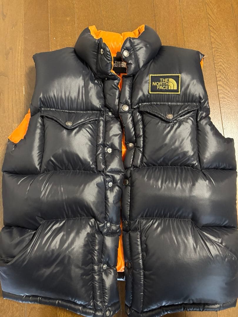 THE NORTH FACE ダウンベスト M ブラック/オレンジ