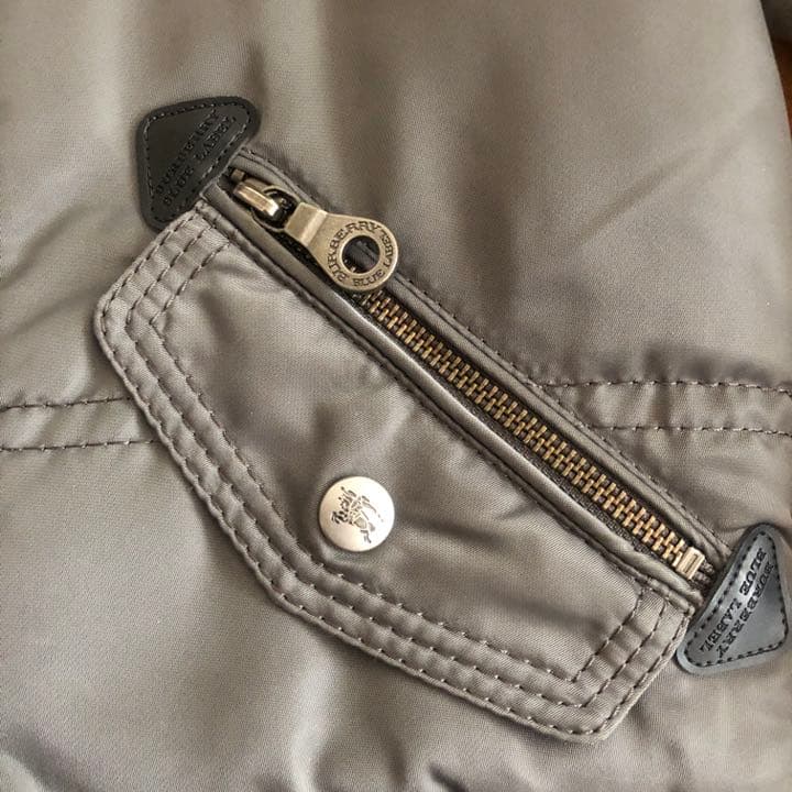 ブルーレーベルジャケットです。バーバリー