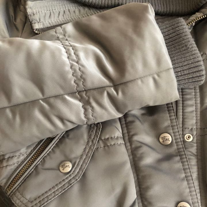 ブルーレーベルジャケットです。バーバリー