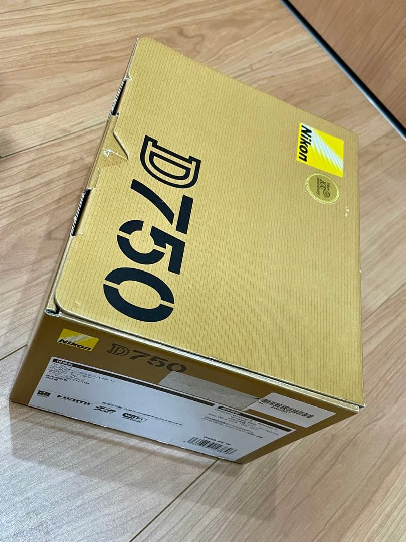T*様 奇跡のシャッター回数約2300枚 NIKON D750 ボディ フルサイ