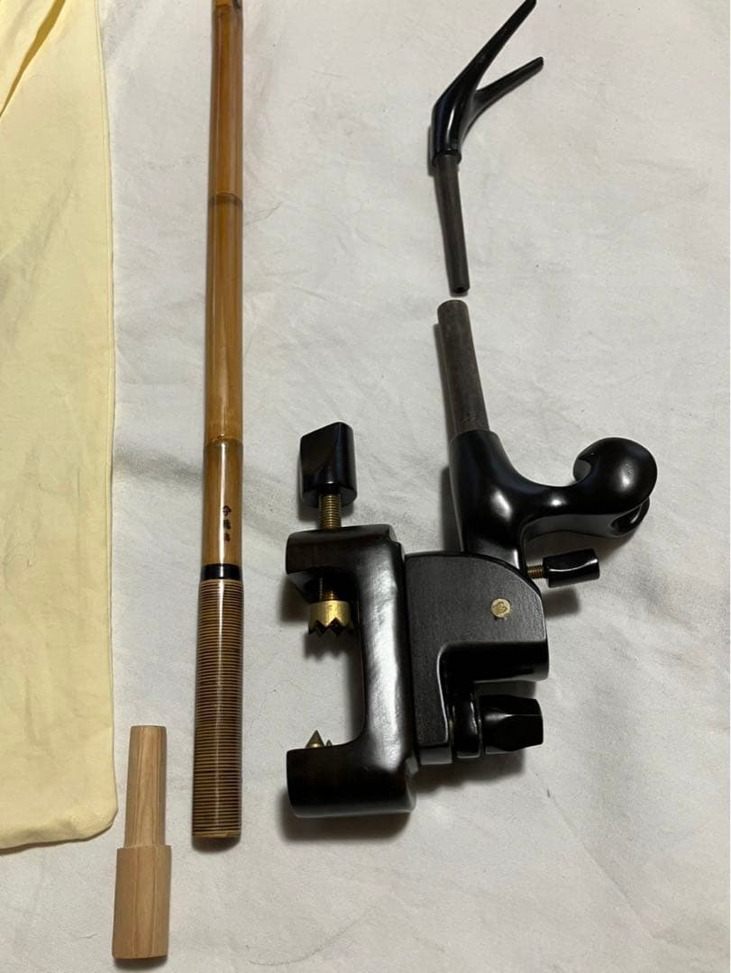クロダイ様。へら釣り用竿掛け（竿春工房　趣楽）➕天然木万力（黒檀）美品