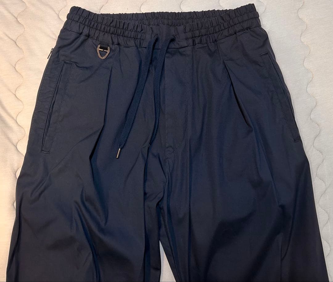 【極美品】SOLIDO パッカブルスーツ　ネイビー