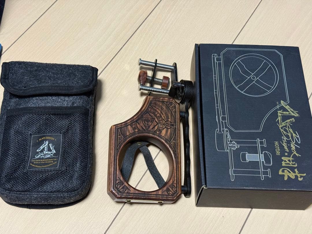 BLACK DESIGN デバイスワークス ITSUKA HOTORI DE