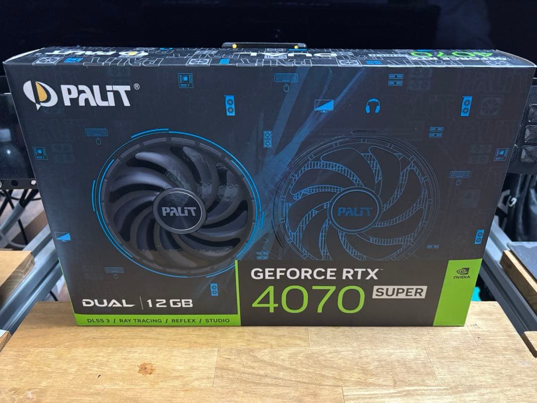 グラフィックボード・グラボ・ビデオカード PALIT GeForce RTX 4070 SUPER