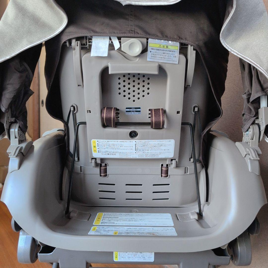 Combi コンビ ネムリラ AUTO SWING BEDi ベージュ 値引あり