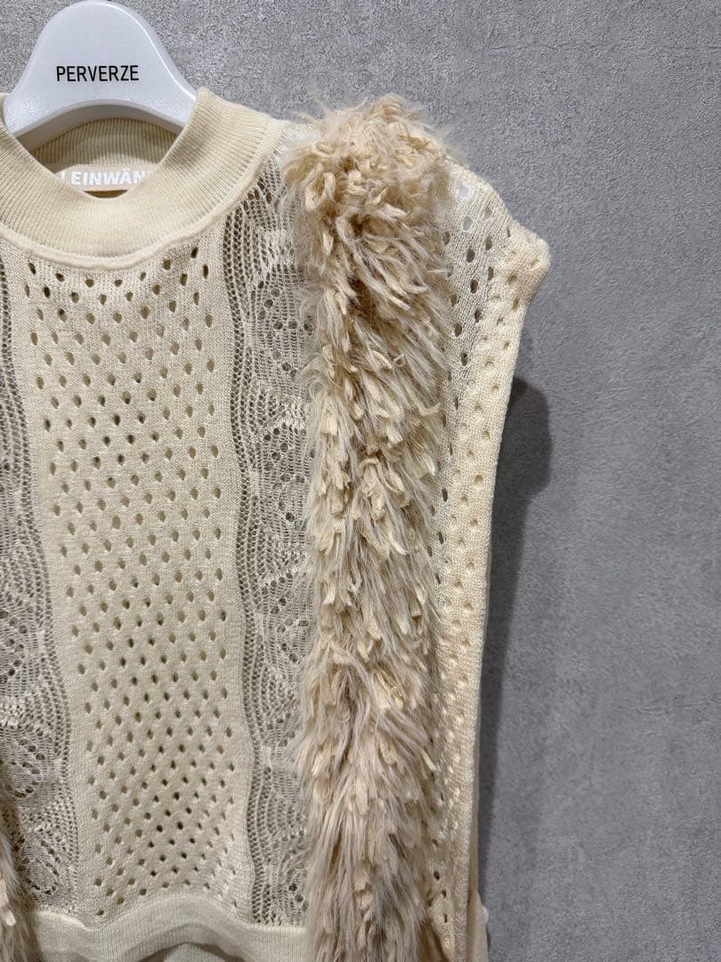 LEINWÄNDE フリンジニットベスト