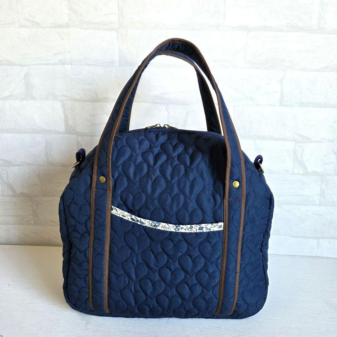 JUNE様　丸型ボストンバッグ(L)　ハートキルティング　ハンドメイド