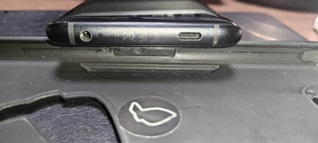 【美品】ASUS ROG Phone 5s ゲーミングスマートフォン