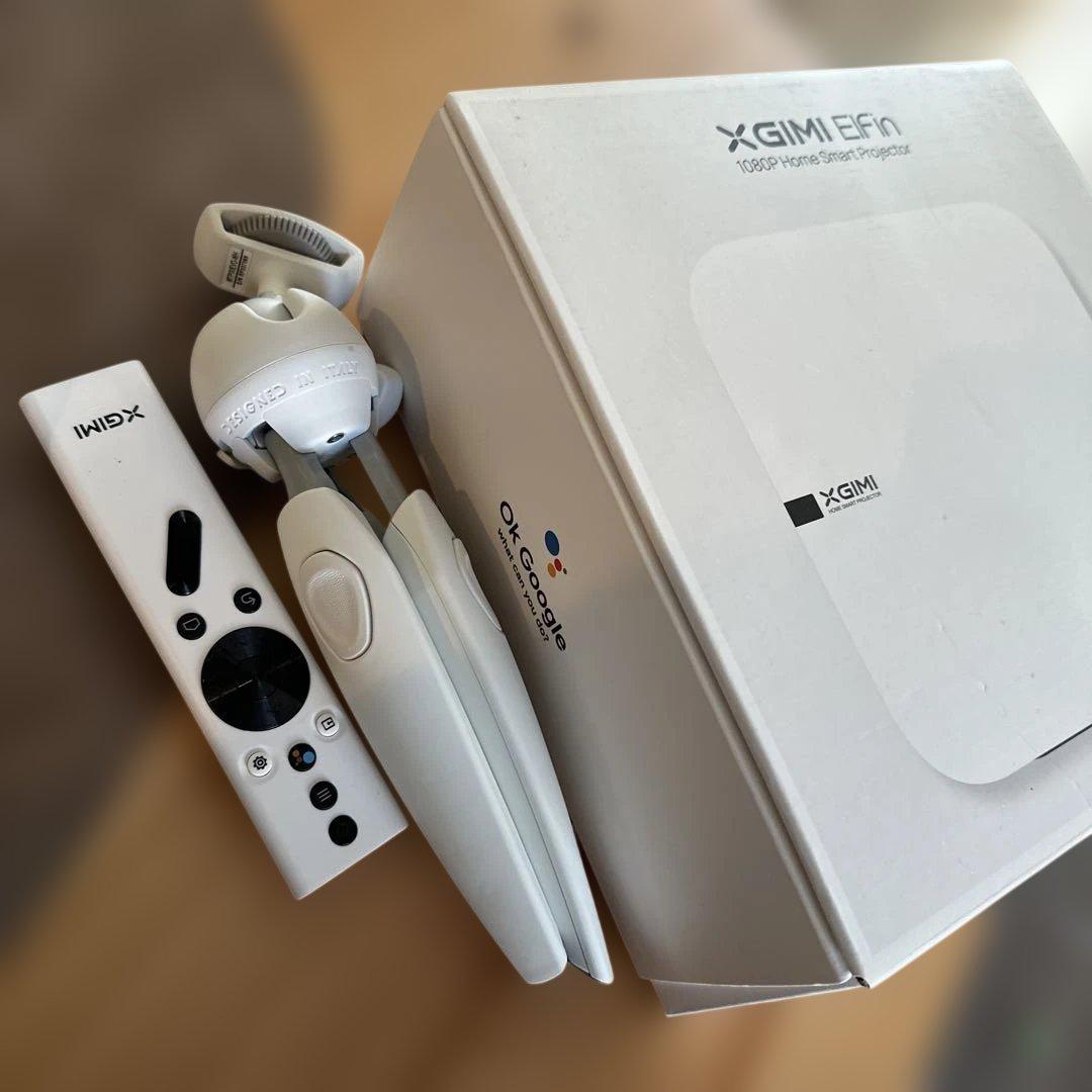 美品XGIMI プロジェクター本体 ホワイト