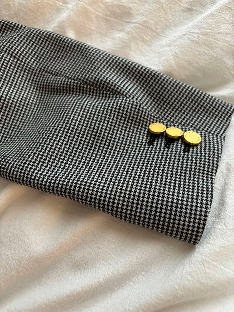 ストライプ ゴールドボタン テーラードジャケット