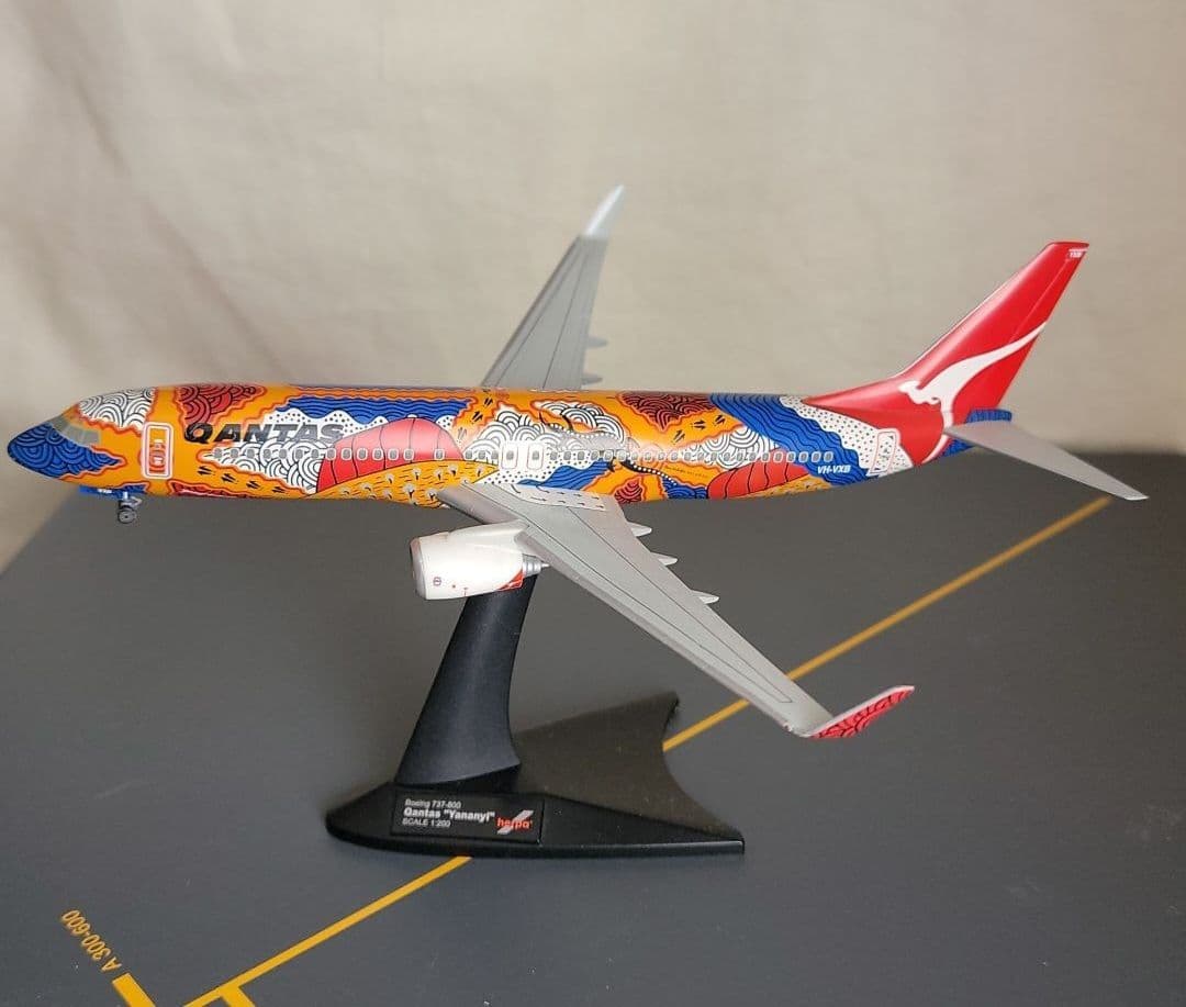 ☆希少☆ カンタス航空 B737-800 特別塗装機